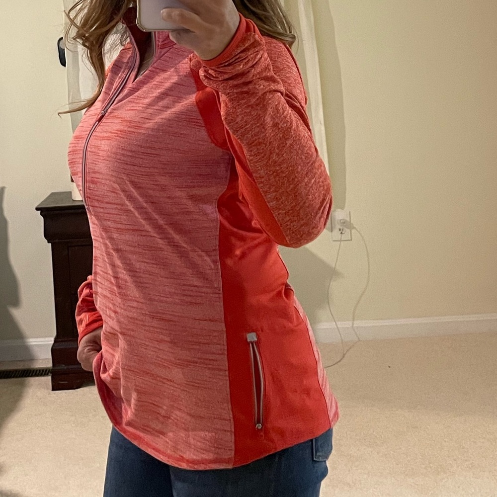 Athleta Half Zip Pullover Size L - image 6